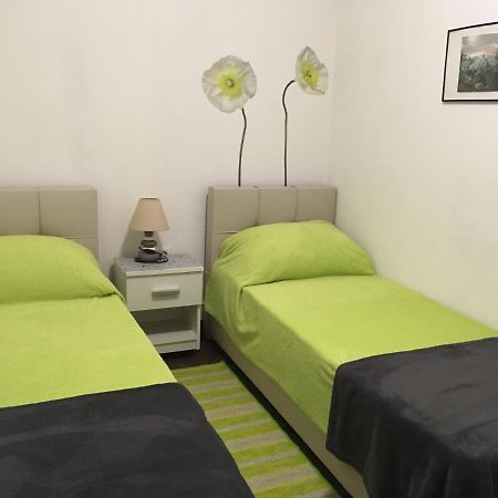 Apartment Pipo Rijeka Buitenkant foto