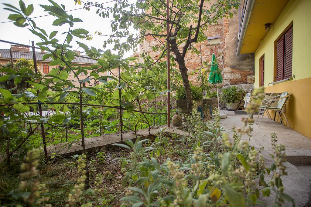 Apartment Pipo Rijeka Buitenkant foto