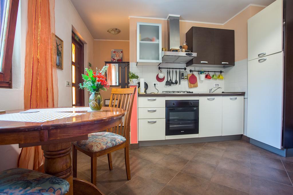 Apartment Pipo Rijeka Buitenkant foto