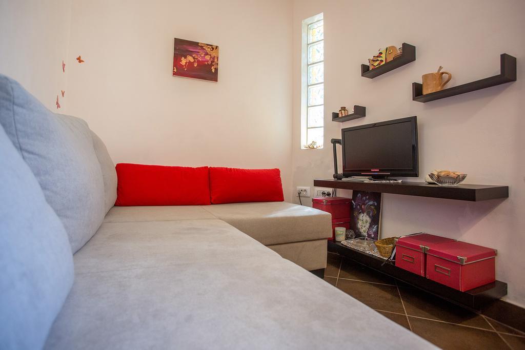 Apartment Pipo Rijeka Buitenkant foto